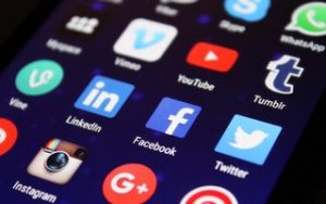 Gestão de redes sociais: a aposta ideal para alavancar o seu negócio
